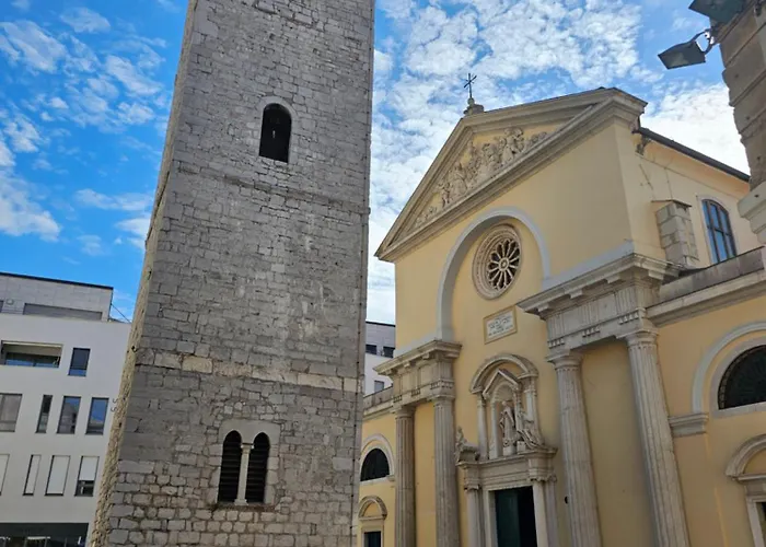 Centre