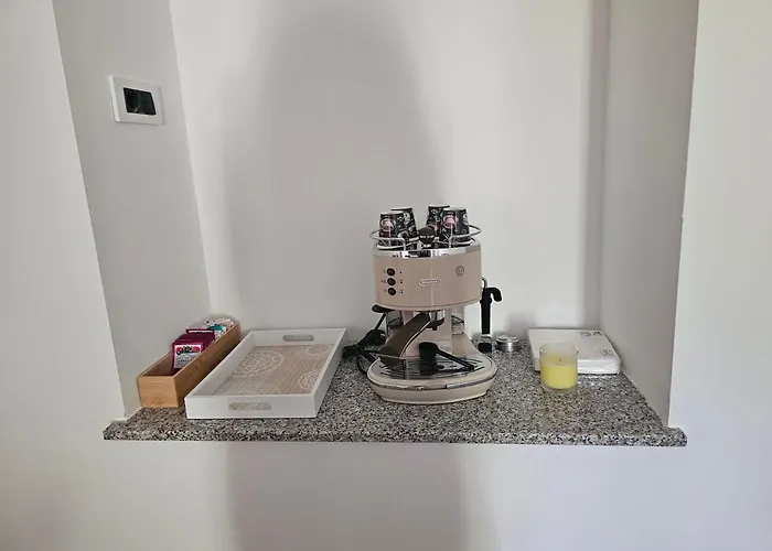 Apartment Centre *